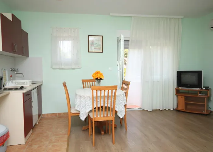 Διαμέρισμα 3300b *